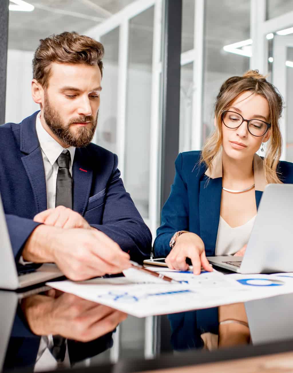 When to Use IT & Management Consulting Services